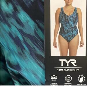 TYR Women's One-Piece Swimsuit, Green, Size XS… M